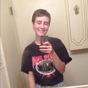 Meet your Posher, Daneca